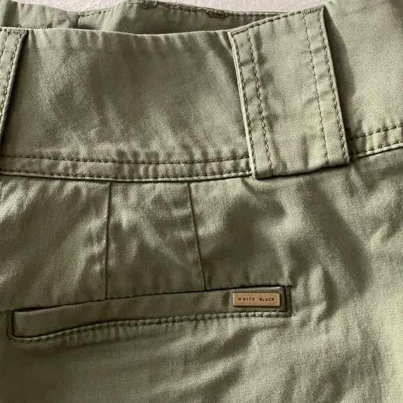 Khaki green WHBM shorts - Picture 4 of 12
